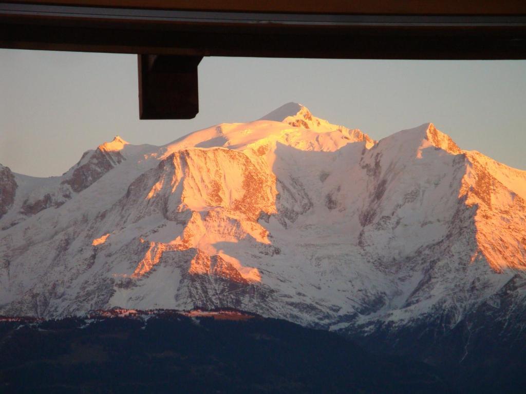 Villa La Joubarbe Au Balcon Du Mont-Blanc Sallanches Exterior foto